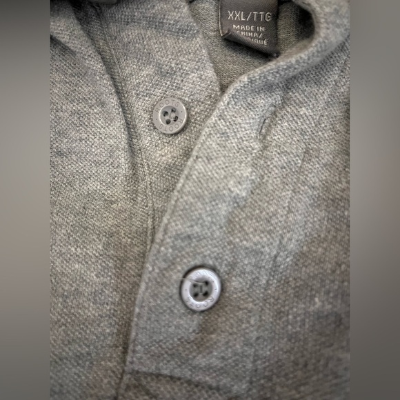 🌻🌻3 for $30🌻🌻Roots grey shirt - Picture 7 of 7